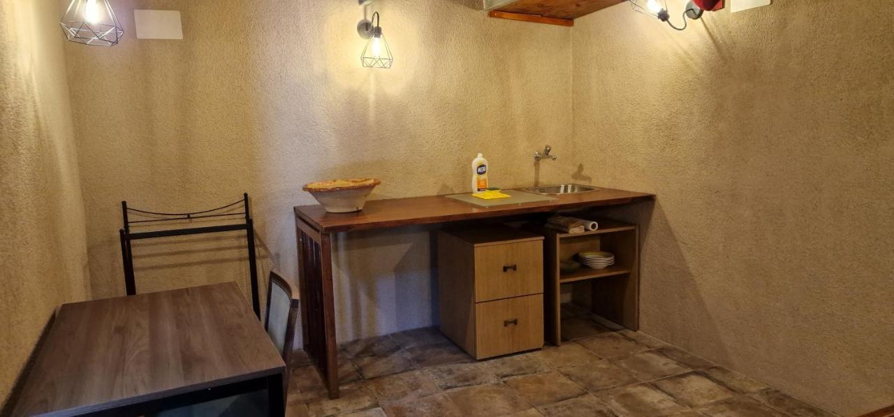 El Cau De Cal Viola Apartment Torroja Luaran gambar